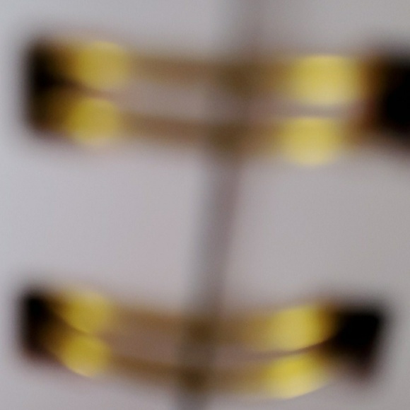 Meet your Posher, Tamara - Picture 1 of 1